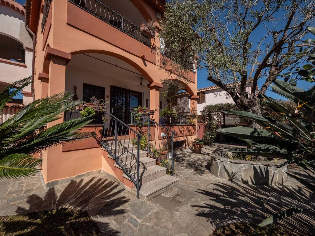 Villa a Pula in Via Libeccio, 17 - Foto 2