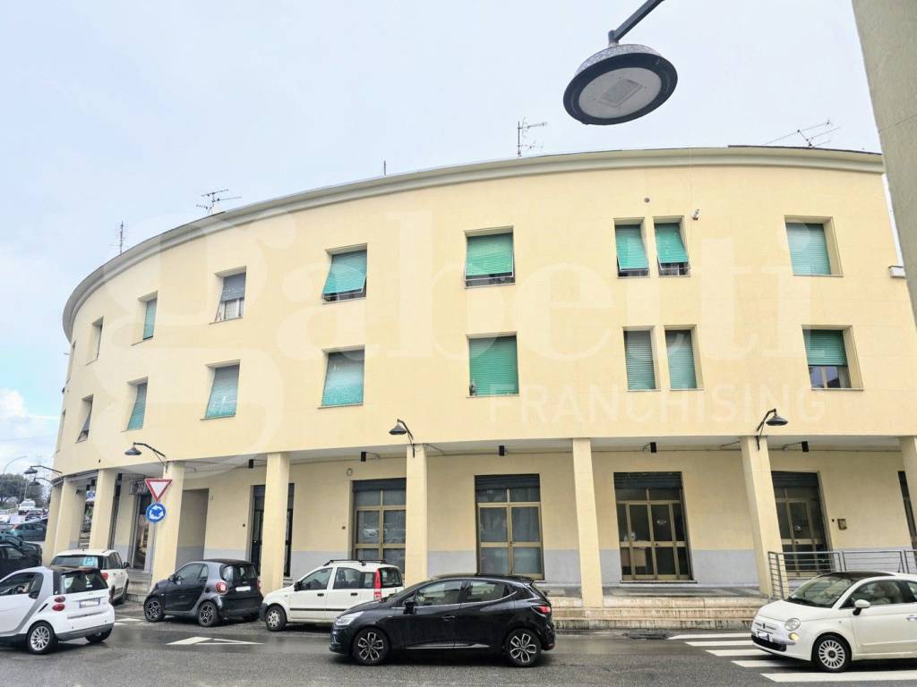 Appartamento a Colleferro in Piazzale Giacomo Matteotti, 10 - Foto 2