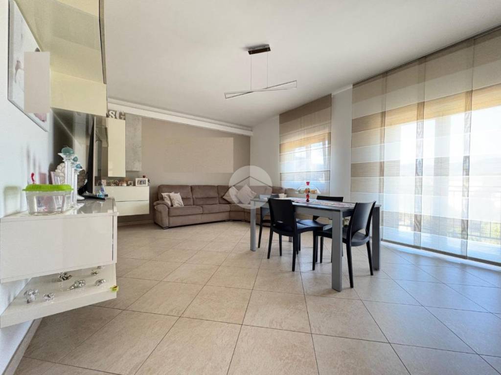 Appartamento a Montalto uffugo in Via Mesca, 32 - Foto 2