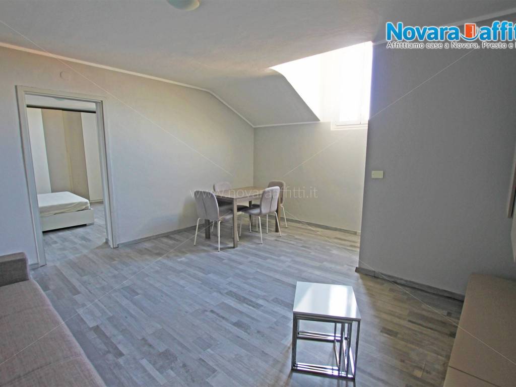 Appartamento a Novara in Piazza Giuseppe Garibaldi - Foto 4