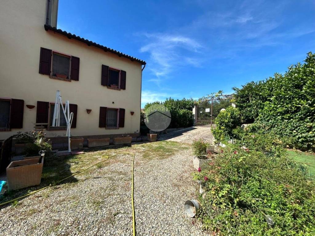 Casa indipendente a Grazzano badoglio in Strada Ottiglio, 1 - Foto 3