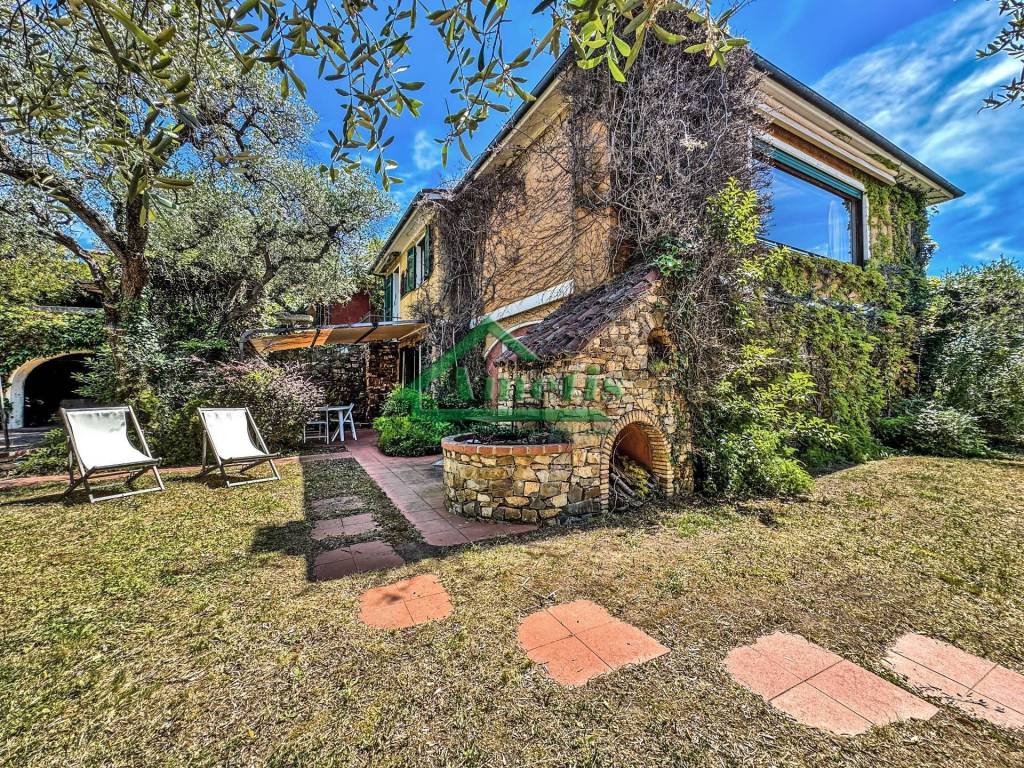 Villa a Imperia in Zona Cascine - Foto 3