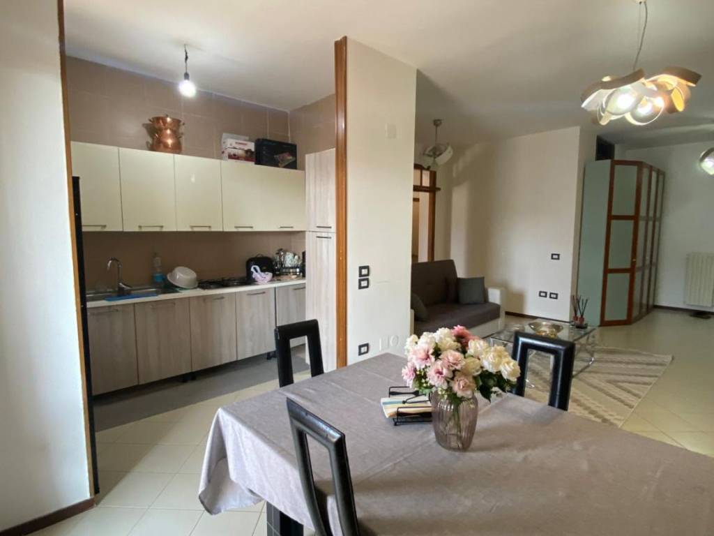 Appartamento a Castel volturno in Viale del Mare - Foto 4