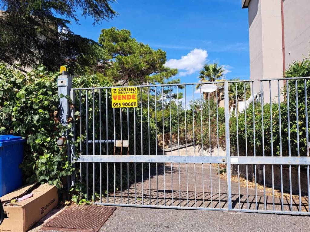 Box / garage a Carlentini in Via Morandi, 8 - Foto 2