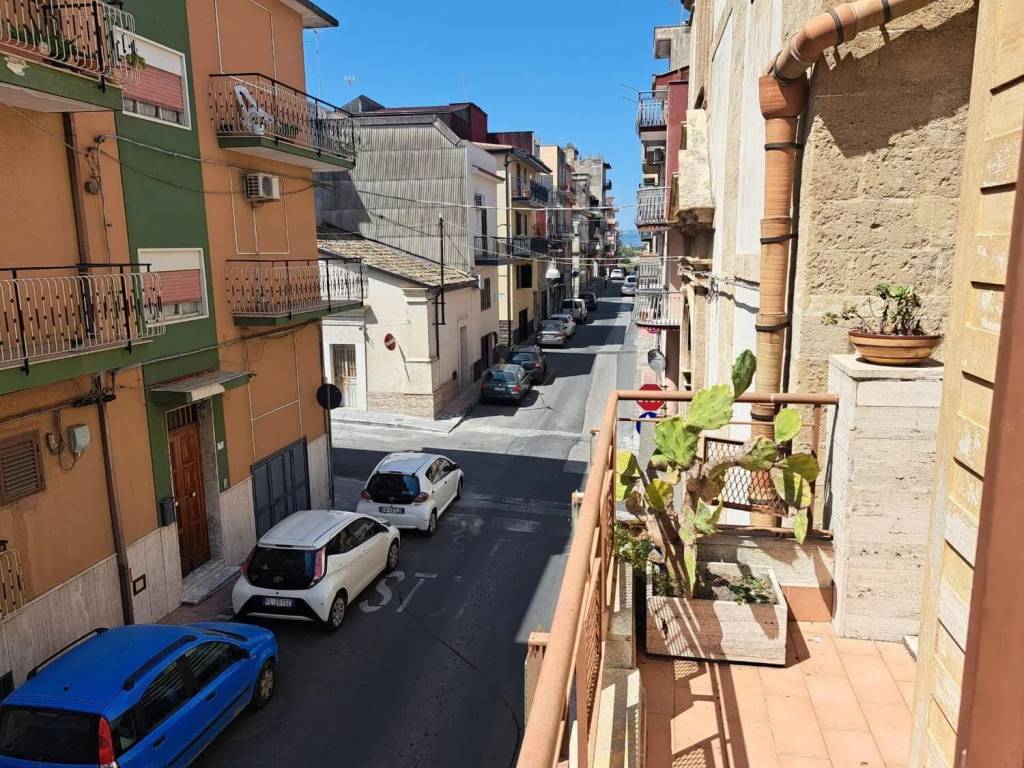 Appartamento a Carlentini in Via Dei Vespri, 71 - Foto 3