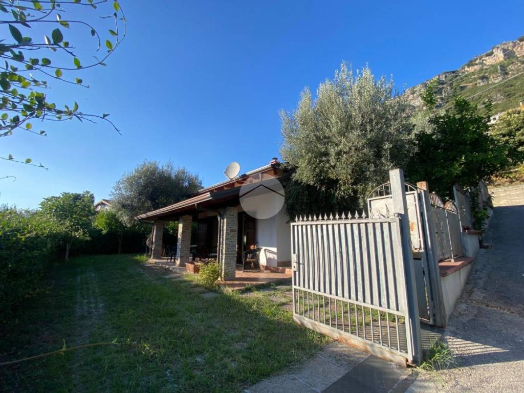 Villa a Giungano in Via Piana - Foto 3