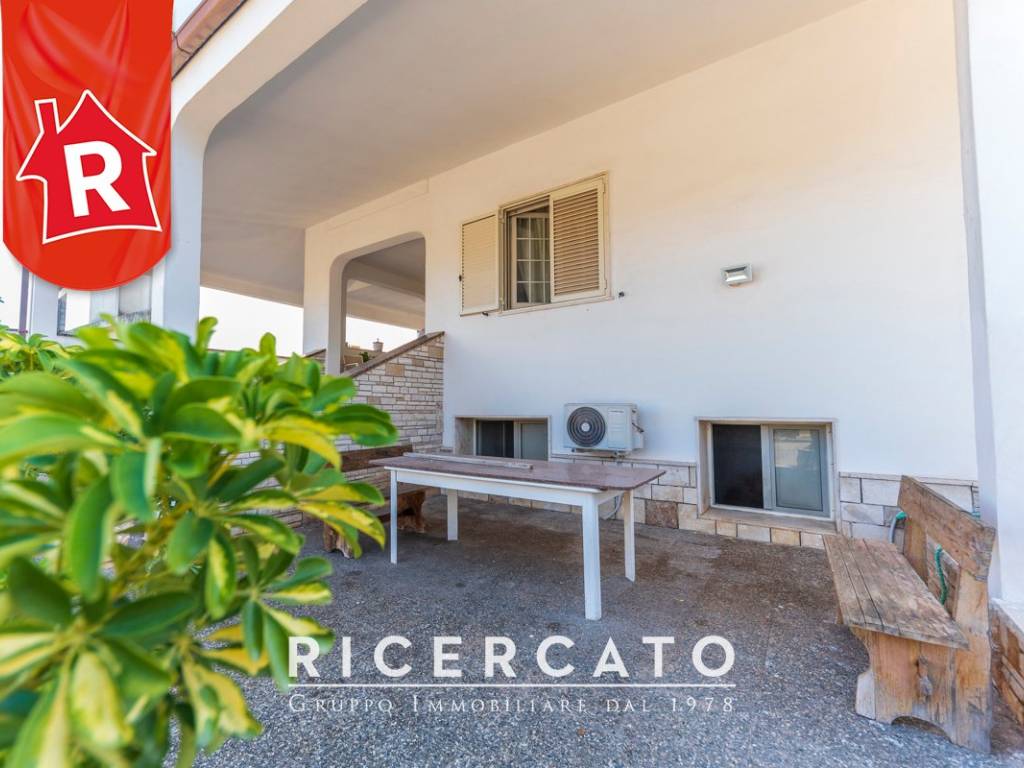 Villa a Lecce in Via Martiri delle Foibe, 11 - Foto 3