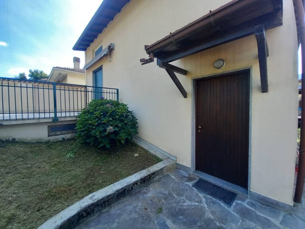 Appartamento a Calolziocorte in Via Istria, 13 - Foto 3