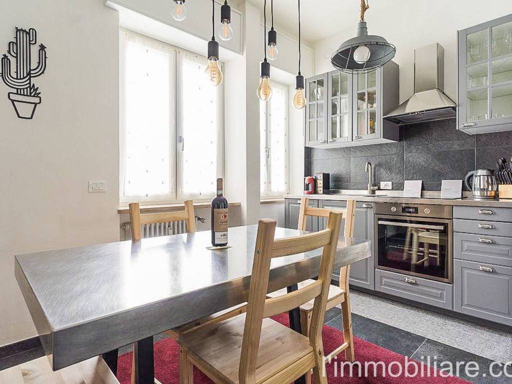 Appartamento a Verona in Via Franco Maria Cattarinetti, 16 - Foto 5