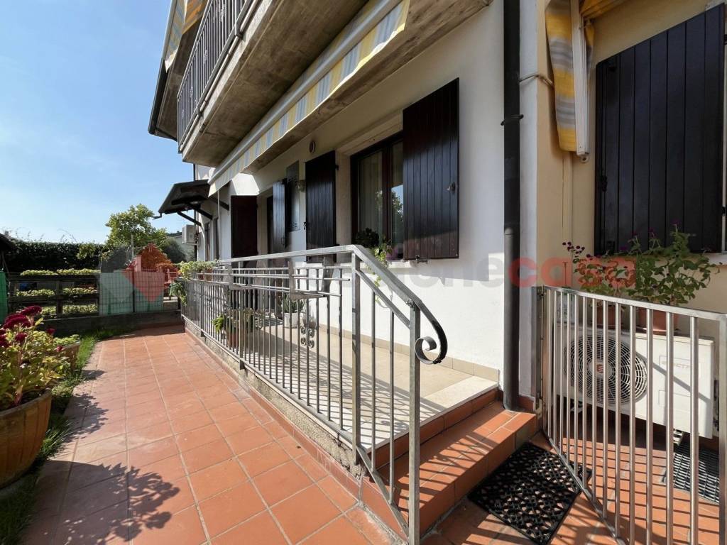 Appartamento a Vigasio in Via Giuseppe Falconi - Foto 2