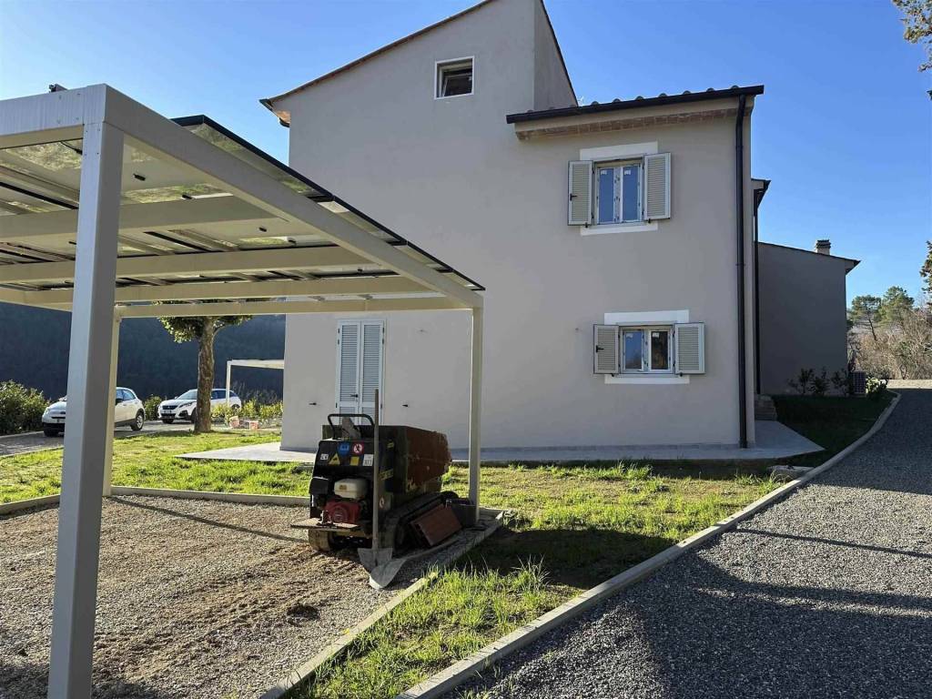 Casa indipendente a Pistoia in Via Pieve a Celle - Foto 2