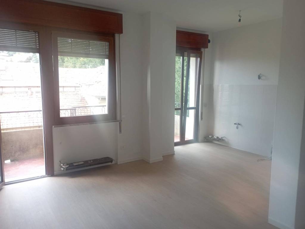 Appartamento a Como in Via Giuseppe Gorio, 17 - Foto 3