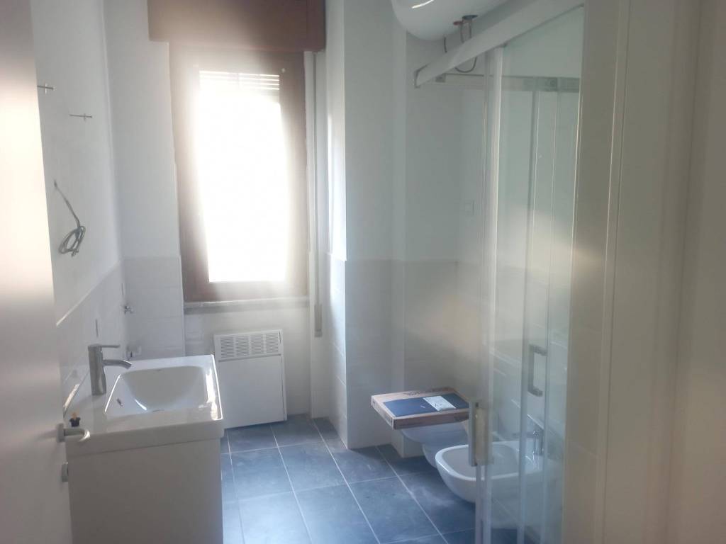 Appartamento a Como in Via Giuseppe Gorio, 17 - Foto 3