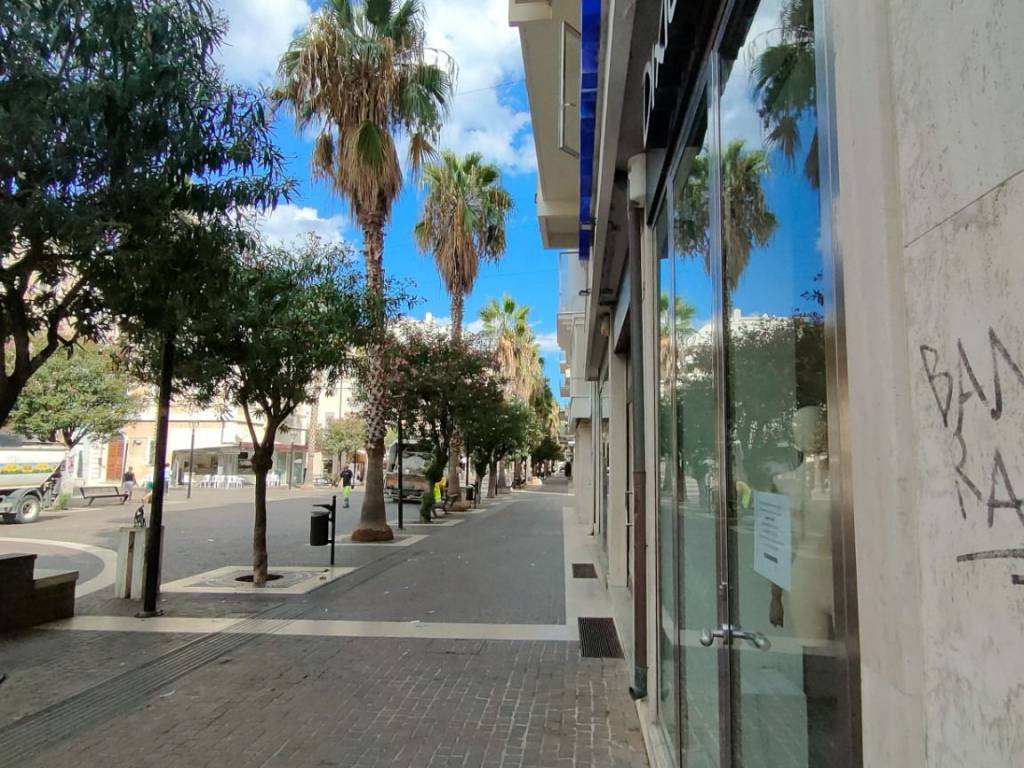 Immobile a San benedetto del tronto in Viale Secondo Moretti, 38 - Foto 2