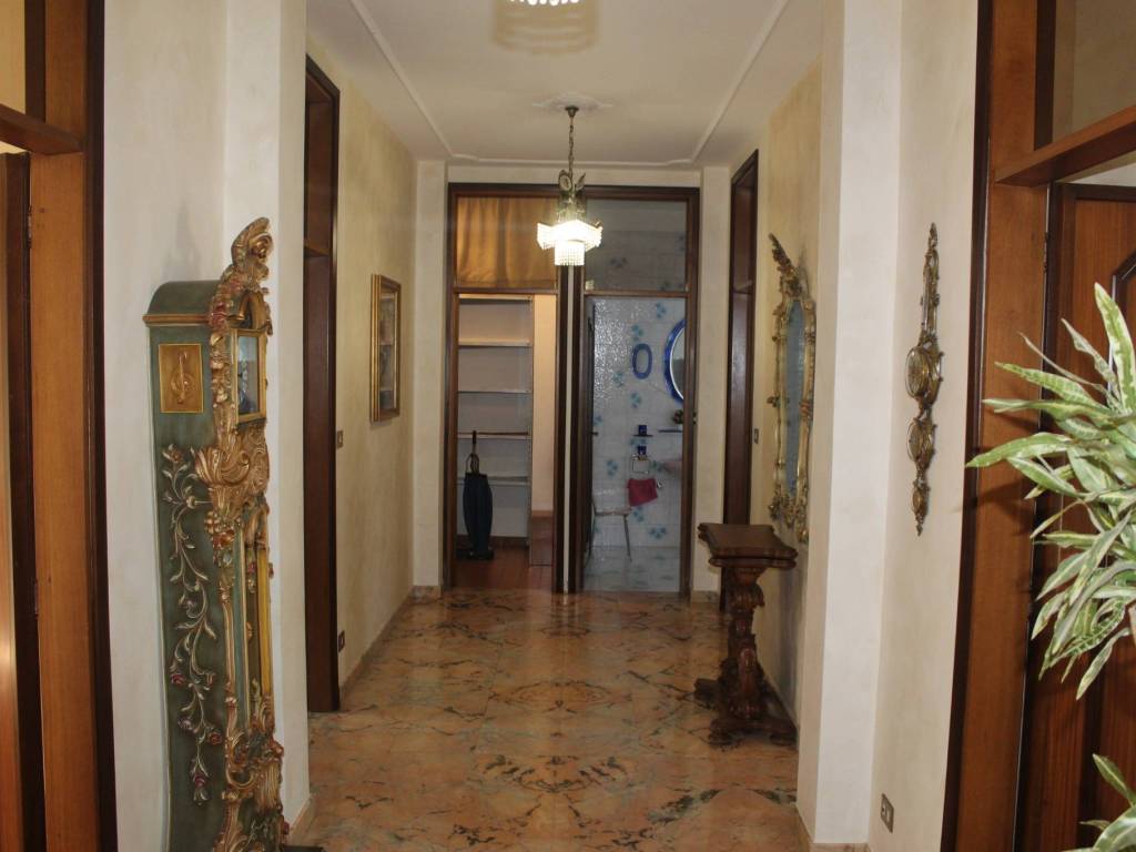 Appartamento a Leinì in Via Caselle Vecchia - Foto 2