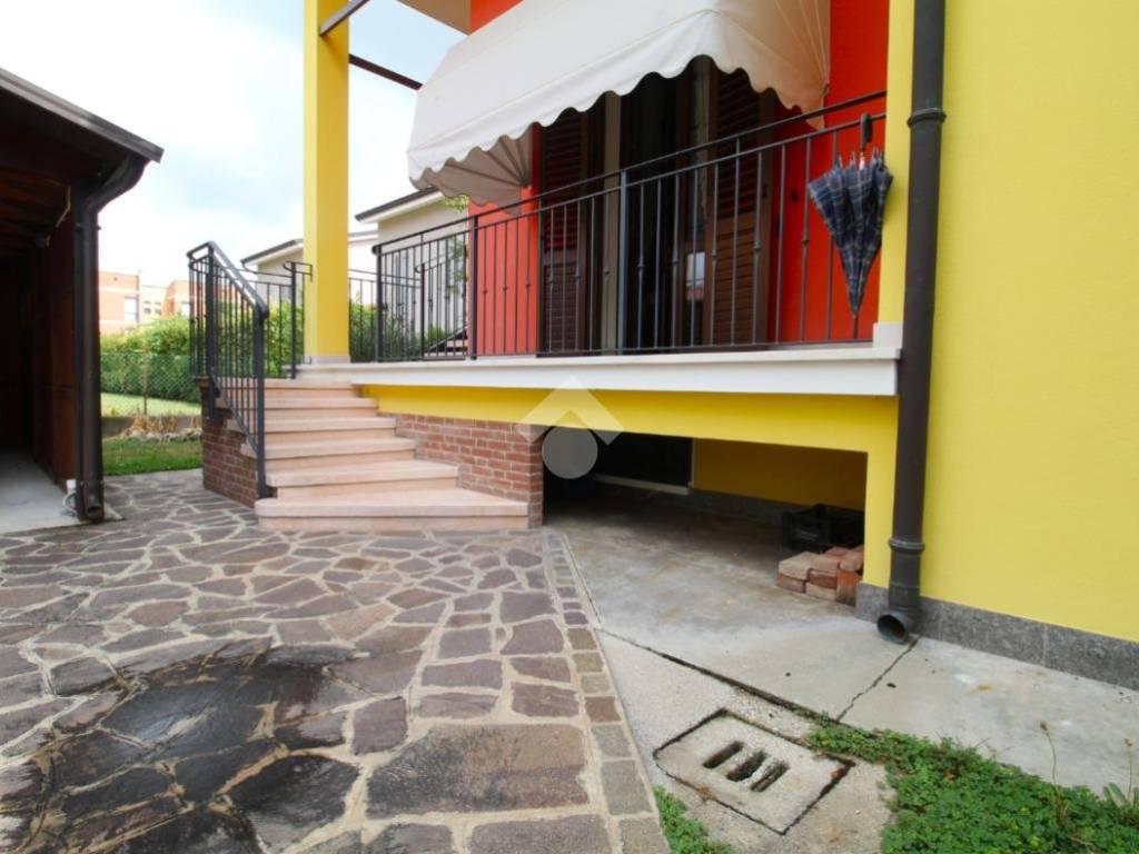 Villa a Pegognaga in Via Albert Einstein, 8 - Foto 2