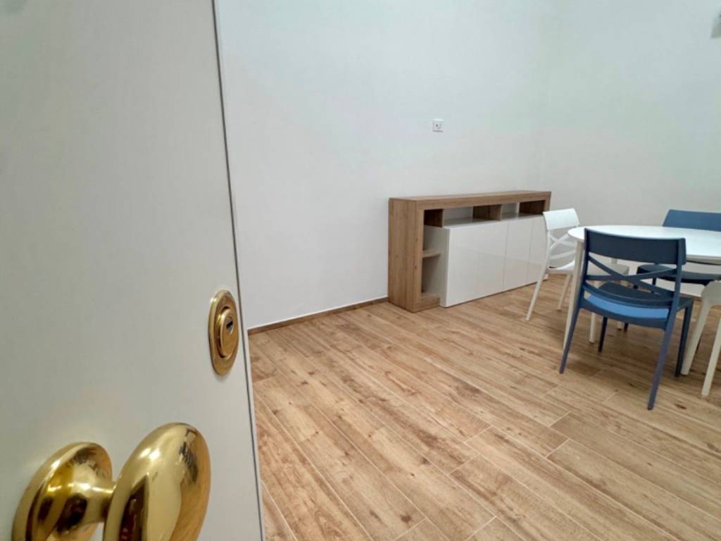 Appartamento a Trani in Via Amedeo, 167 - Foto 5