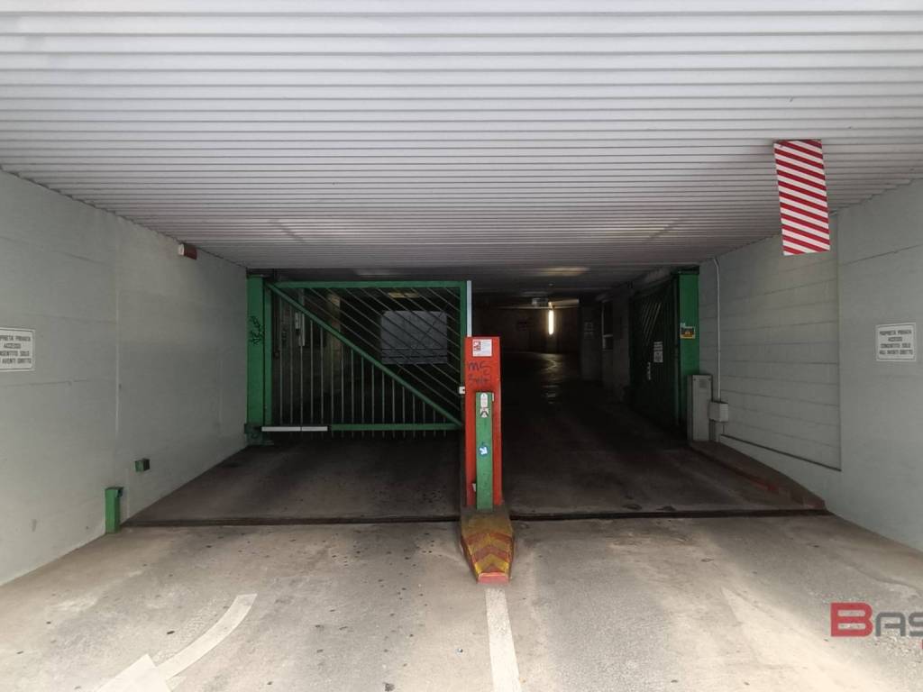 Box / garage a Udine in Via dei Rizzani, 2 - Foto 2