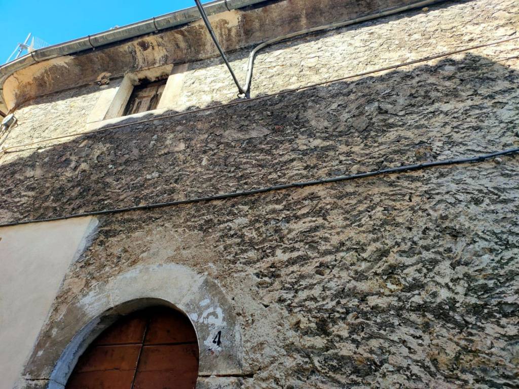 Casa indipendente a Caramanico terme in Via del Morrone - Foto 4