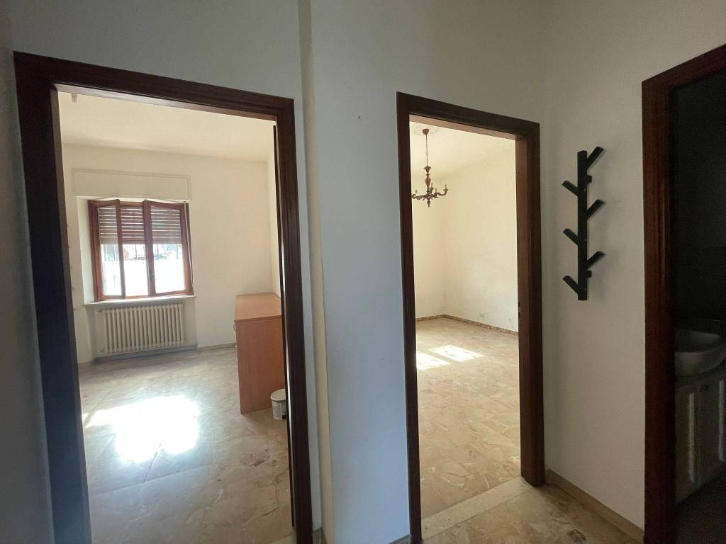 Appartamento a Asti in Via Giovan Battista Pergolesi - Foto 3