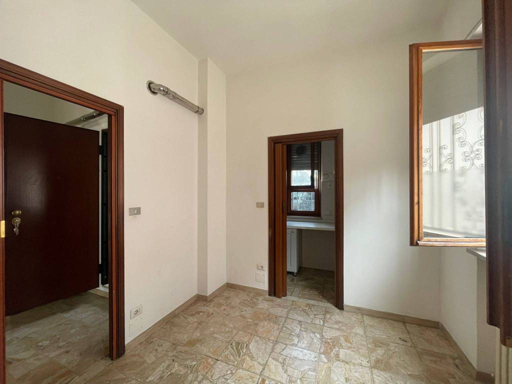 Appartamento a Asti in Via Giovan Battista Pergolesi - Foto 5