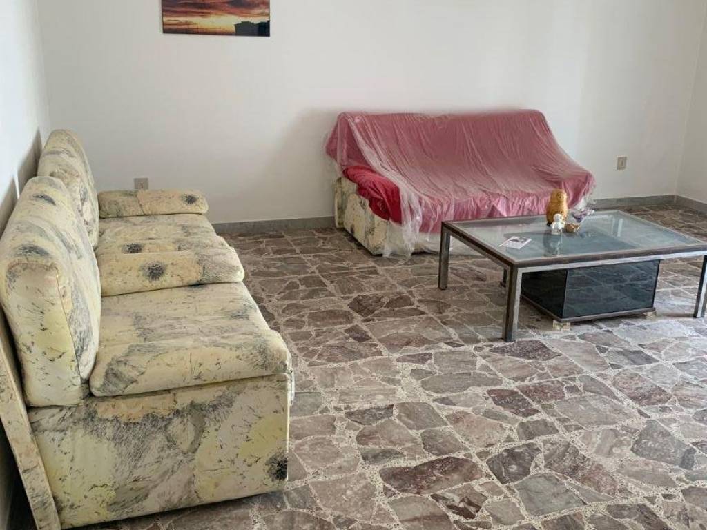 Appartamento a Vieste in Via Chirurgo Raffaele dell'Erba, 48 - Foto 3