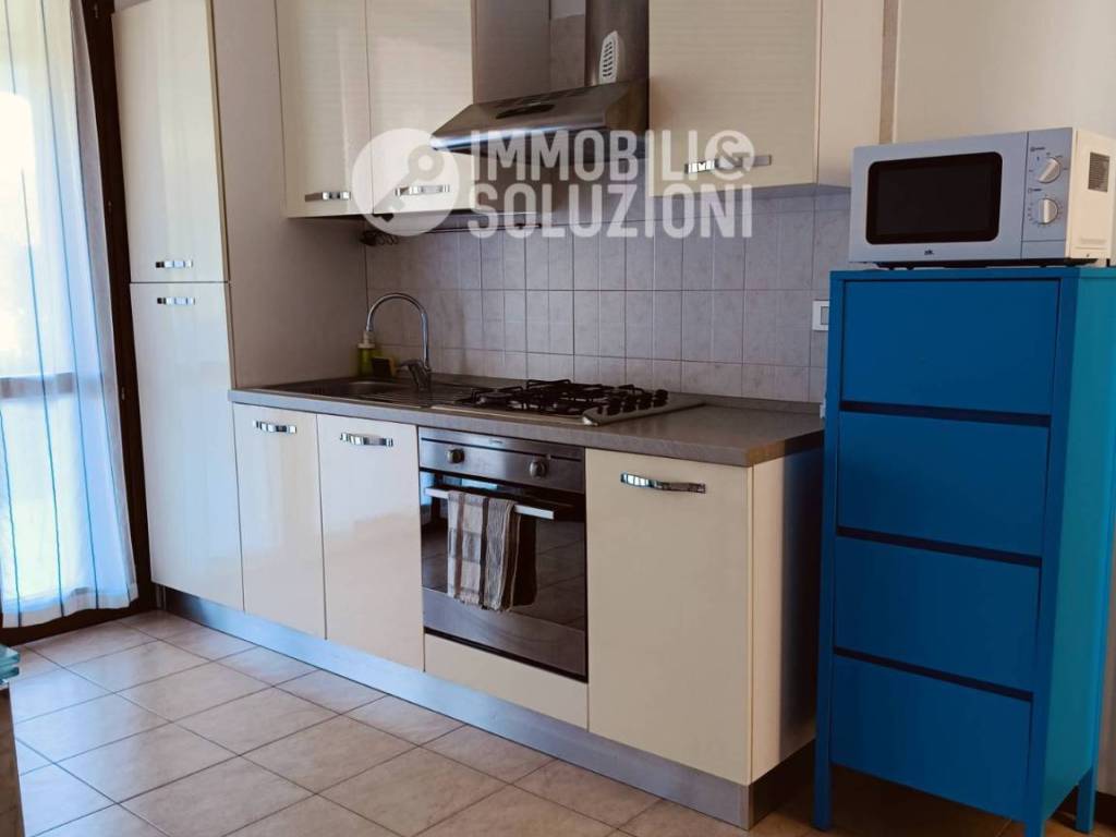 Appartamento a Manerba del garda in VIA MOLARIA, 7 - Foto 5