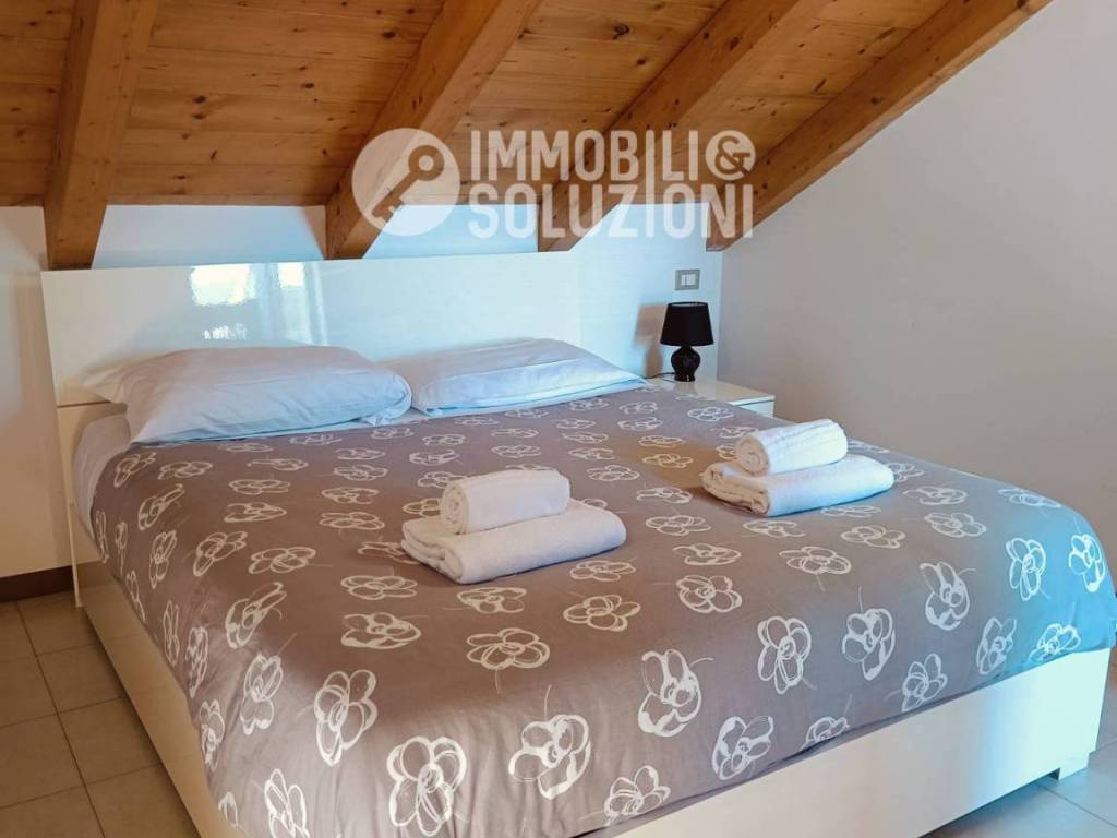Appartamento a Manerba del garda in VIA MOLARIA, 7 - Foto 5