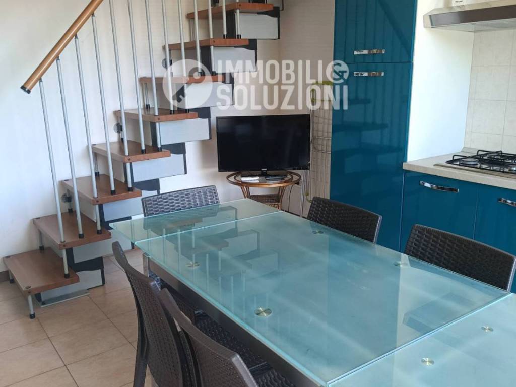 Appartamento a Manerba del garda in VIA MOLARIA, 7 - Foto 4