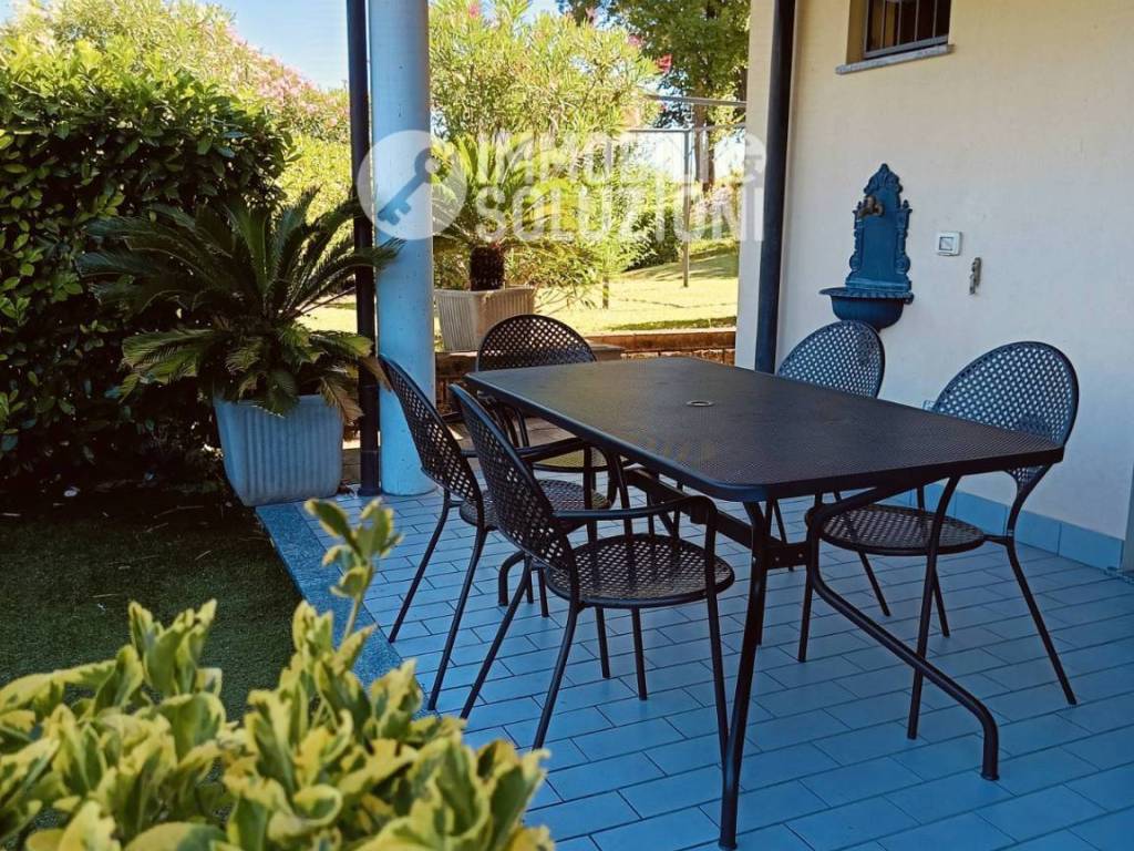 Appartamento a Manerba del garda in VIA MOLARIA, 7 - Foto 2