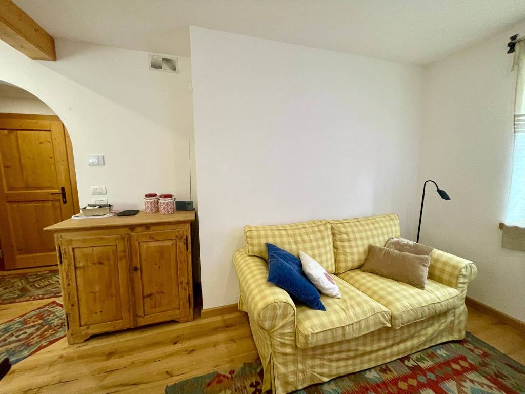 Appartamento a Romeno - Foto 4