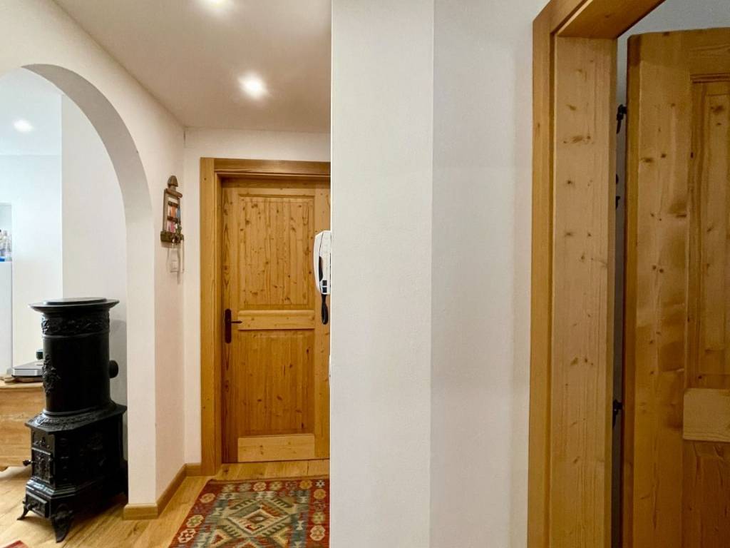 Appartamento a Romeno - Foto 5