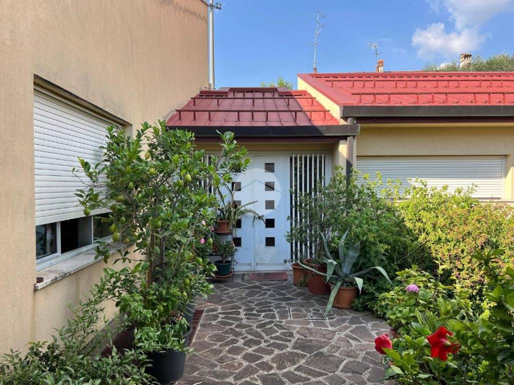 Villa a Ome in Via Martignago, 18 - Foto 2