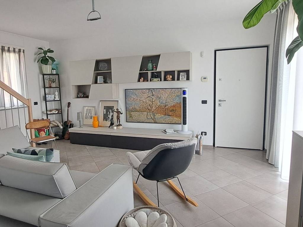 Appartamento a Arcisate in Via Cantello, 41 - Foto 5