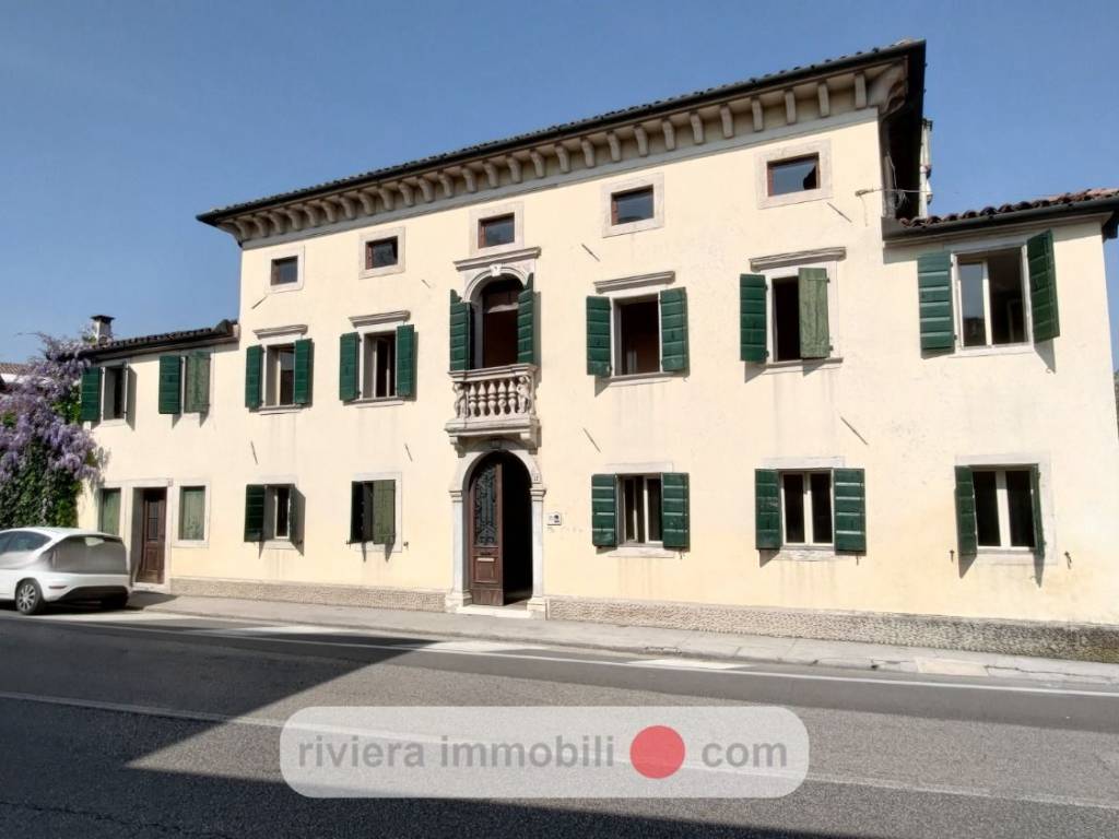 Villa a Vittorio veneto in Via Isonzo, snc - Foto 2