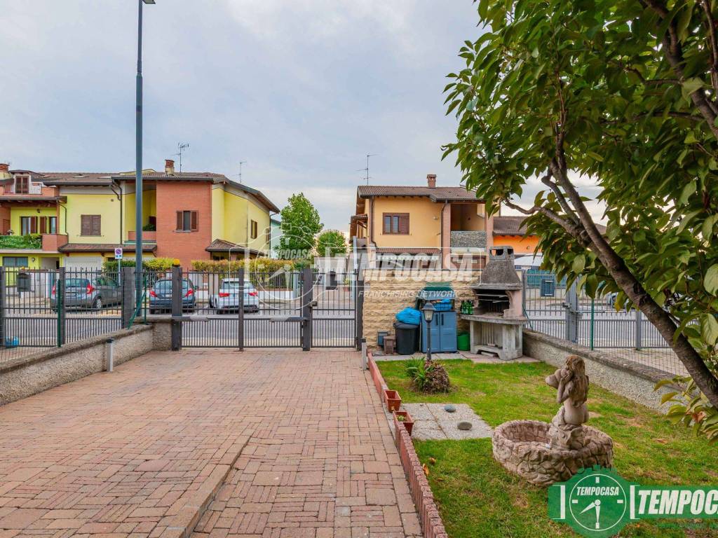 Appartamento a Castiraga vidardo in Via Martin Luther King 12 - Foto 3