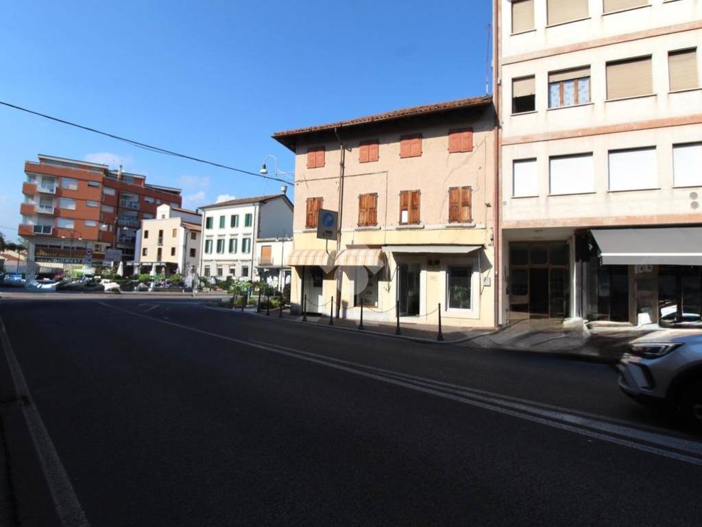 Immobile a Latisana in Piazza Duomo - Foto 4