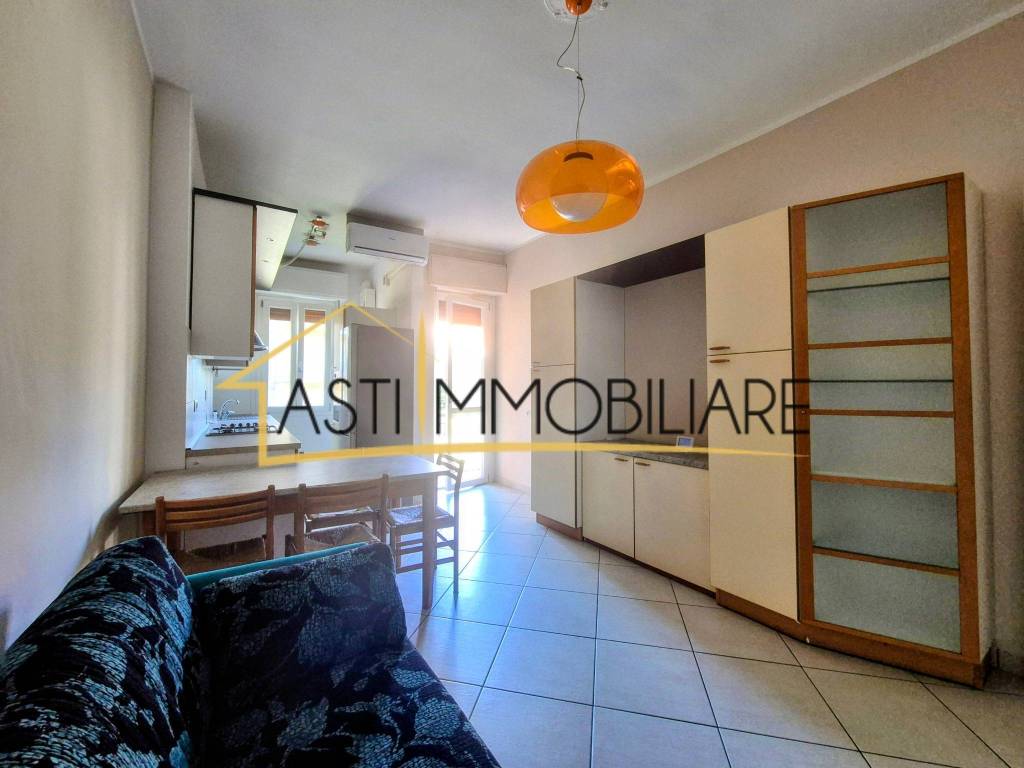 Appartamento a Asti in Via Giuseppe Fantaguzzi, 18 - Foto 4