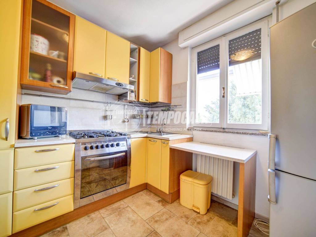 Villa a Cavaria con premezzo in Via Giordano Bruno 19 - Foto 4