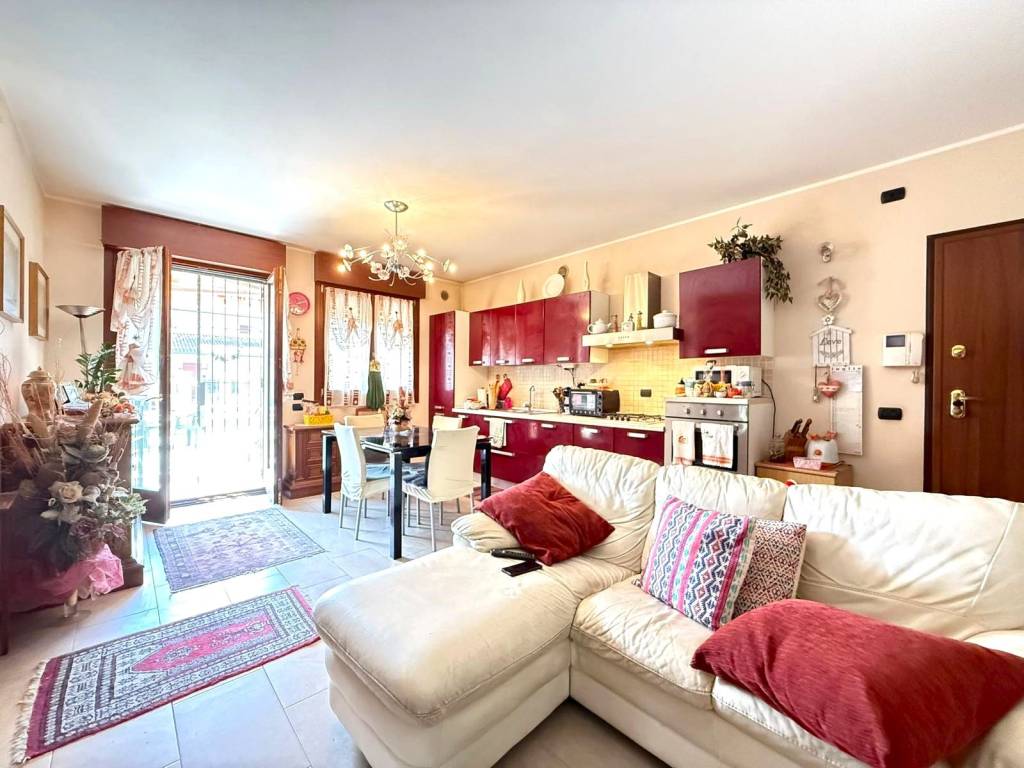 Appartamento a Legnago in Corso della Vittoria, 2 - Foto 2