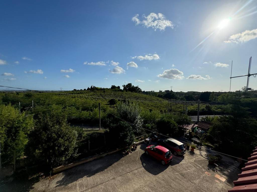 Appartamento a Lanuvio in Via Don Luigi Sturzo - Foto 3