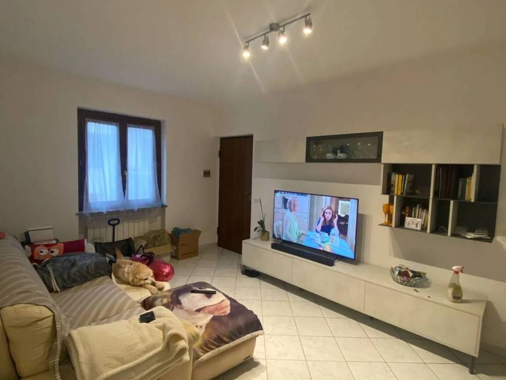 Appartamento a Vitorchiano in Via Degli Ulivi - Foto 4