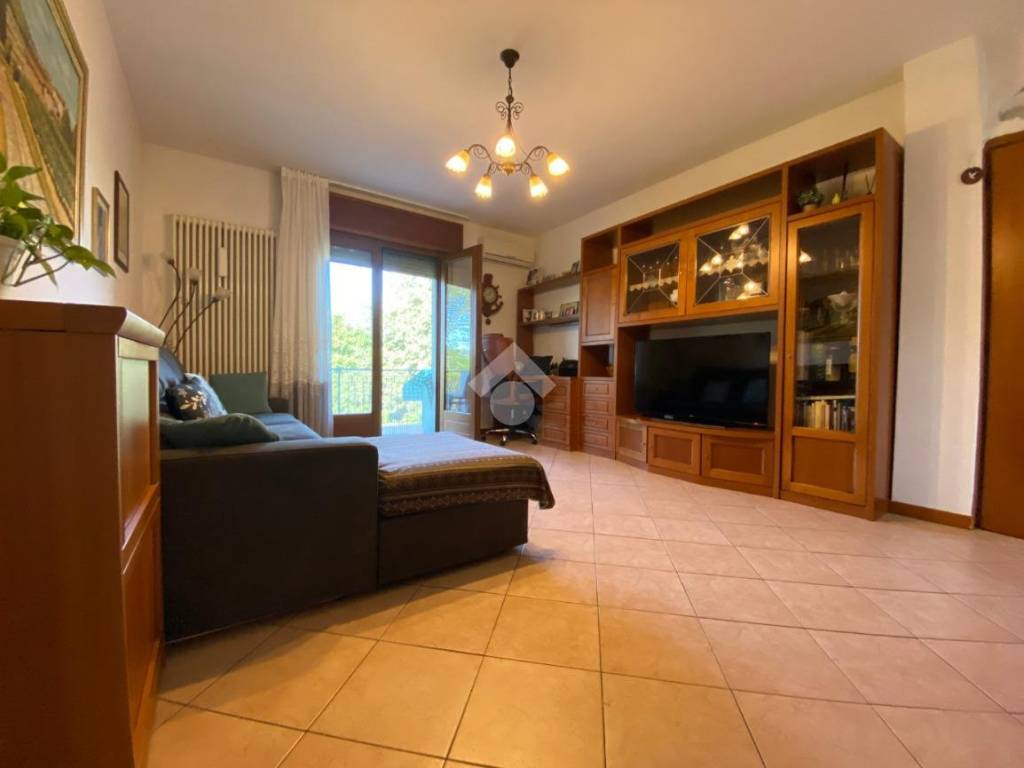 Appartamento a Castello di godego in Via Aldo Moro, 4 - Foto 2