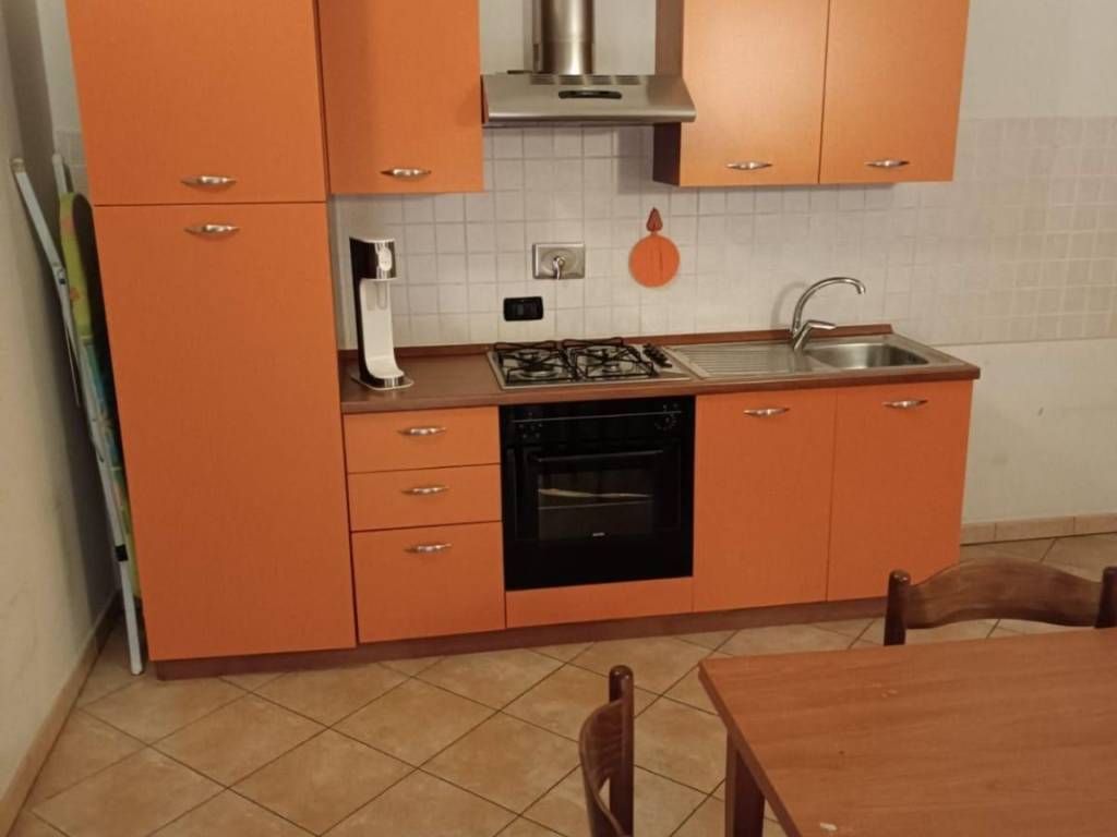 Appartamento a Govone in Via Castello - Foto 2