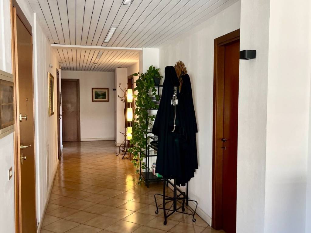 Immobile a Modena in Via Emilia Est, 43 - Foto 4