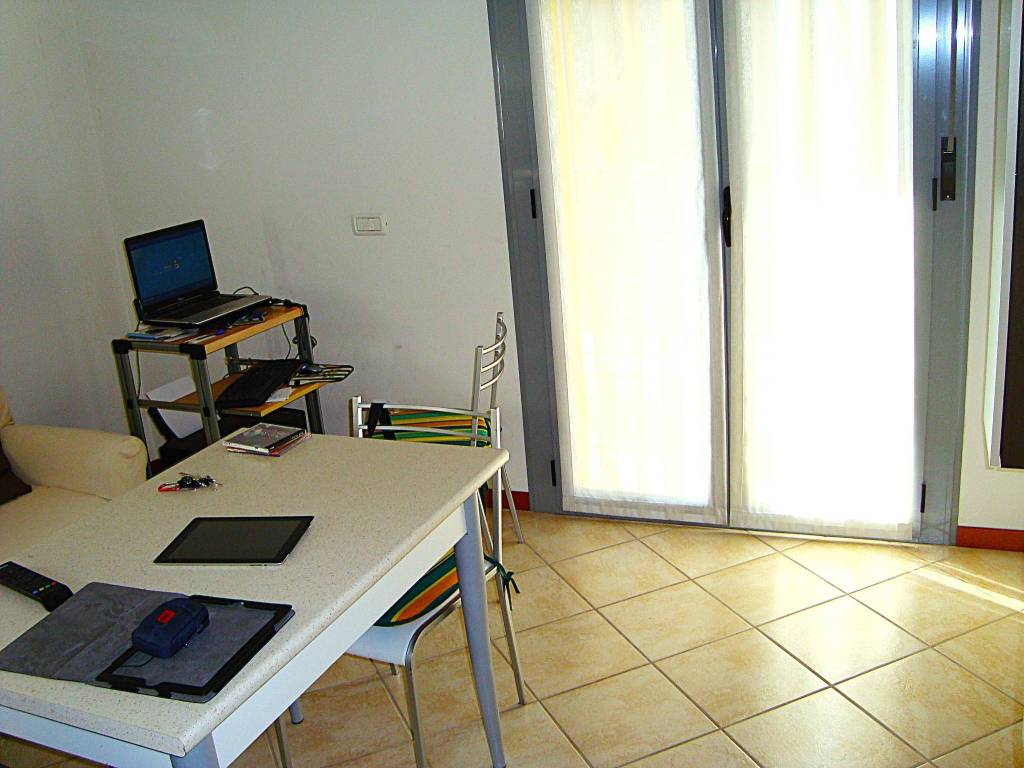 Appartamento a Parma in Via Madrid - Foto 4