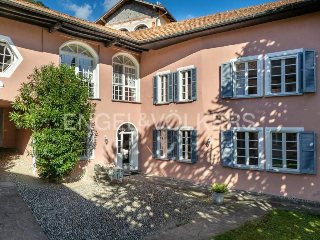 Villa a Miasino in Via Roma, 17 - Foto 2