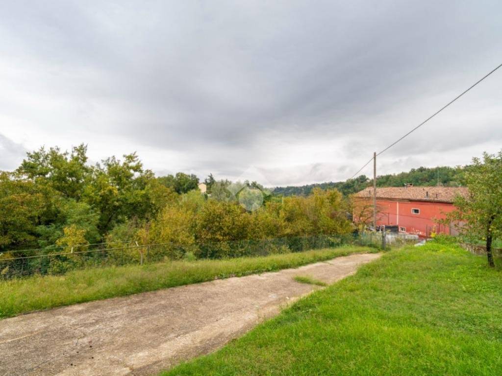Casa indipendente a Mongardino in Via Rivignano, 15 - Foto 5