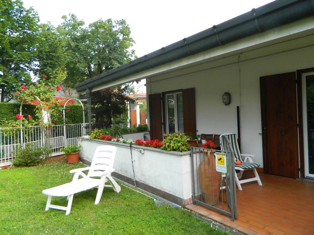 Villa a Saronno in Via Piave - Foto 4