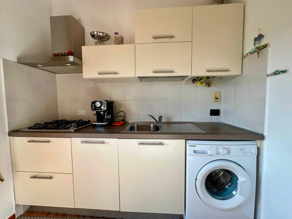 Appartamento a Finale ligure in Via Sebastiano Caboto, 29 - Foto 5